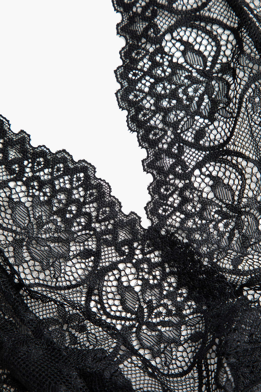 Dantel Dekolteli Bodysuit