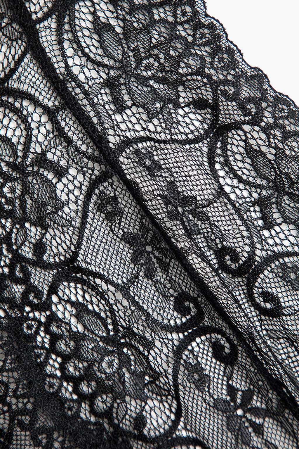 Dantel Dekolteli Bodysuit