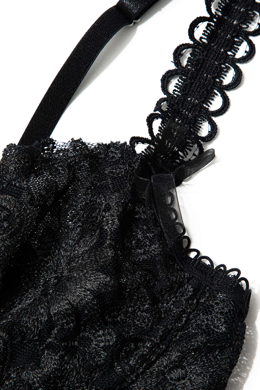 Bağlama Detay Büstiyer Set